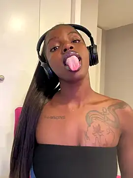 Snapshot of wishwashhy22 chatting on 09-28-25, 05:47 wishwashhy22 online show from 09-28-25, 05:47