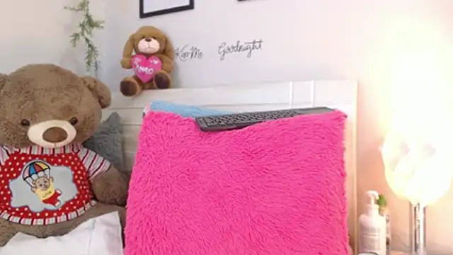 Joliet online show from 03-11-26, 01:43