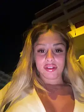 BritneyDimond online show from 12-27-24, 10:48