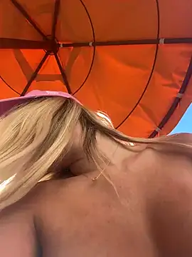 BritneyDimond online show from 12-30-24, 04:51