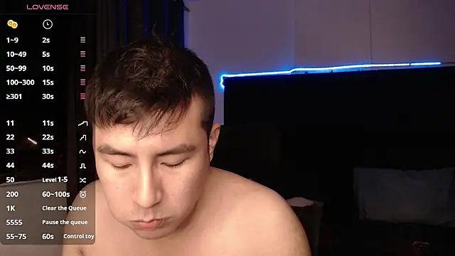 andrewmhilton  online show from 10-12-25, 06:15