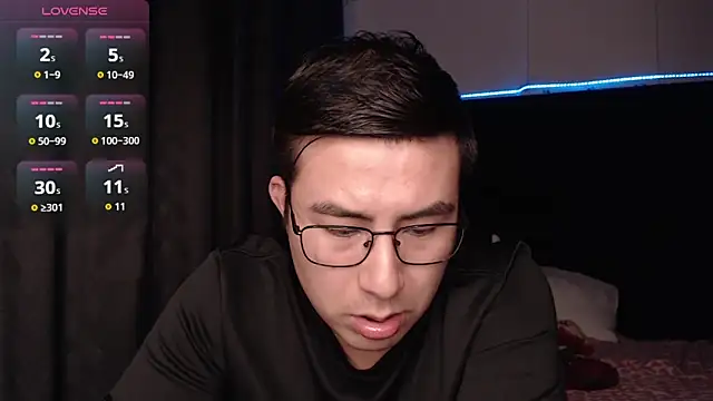 andrewmhilton  online show from 02-16-26, 06:01