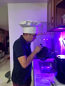 andrewmhilton  online show from 10-21-25, 07:35