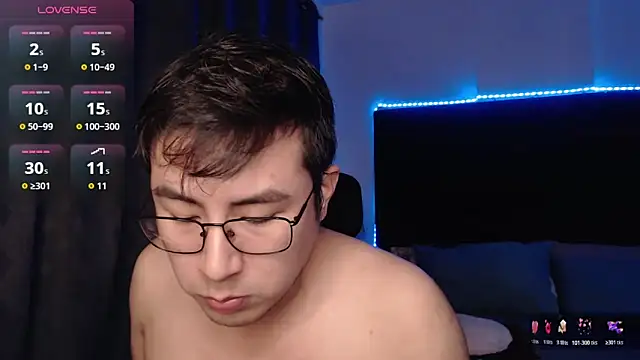 andrewmhilton  online show from 03-17-26, 05:54