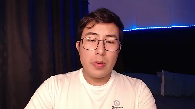 andrewmhilton  online show from 03-22-26, 06:15