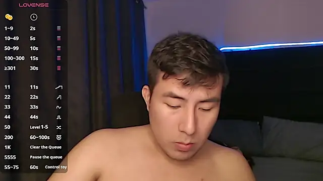 andrewmhilton  online show from 09-30-25, 05:57