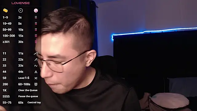 andrewmhilton  online show from 10-11-25, 05:30