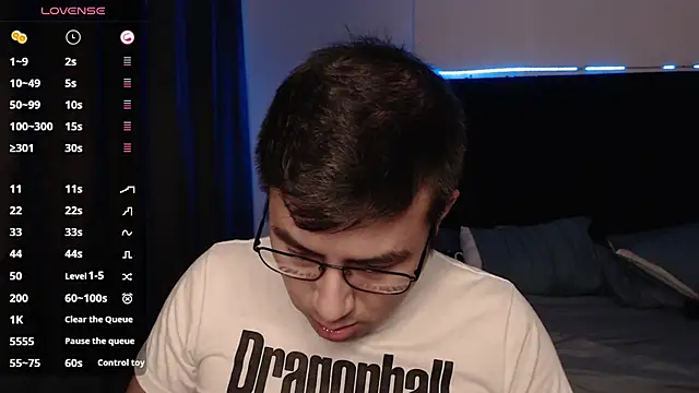 andrewmhilton  online show from 11-02-25, 07:13