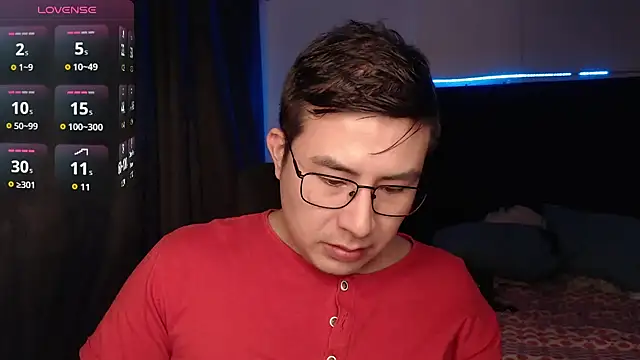 andrewmhilton  online show from 12-19-25, 05:32