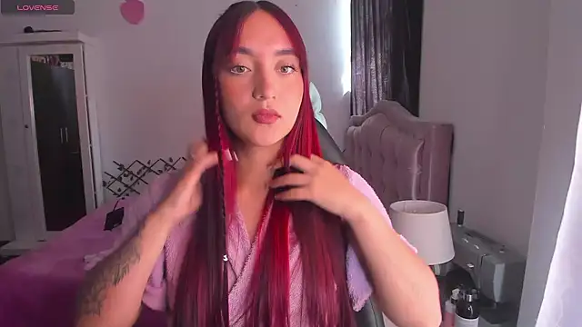 Snapshot of _Tammyy chatting on 03-20-25, 07:14 Tammyy online show from 03-20-25, 07:14