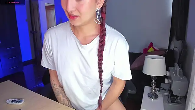 Snapshot of _Tammyy chatting on 02-17-25, 09:10 Tammyy online show from 02-17-25, 09:10