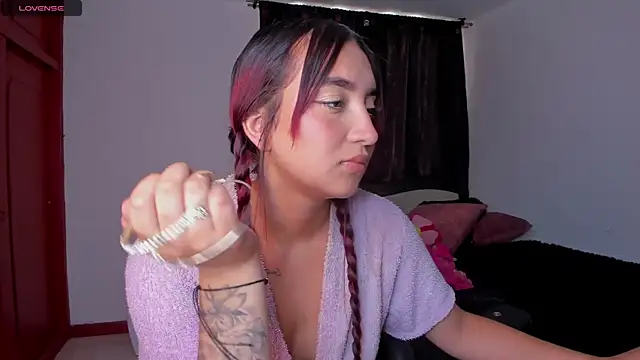 Snapshot of _Tammyy chatting on 12-20-24, 06:13 Tammyy online show from 12-20-24, 06:13