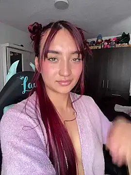 Snapshot of _Tammyy chatting on 03-01-25, 07:37 Tammyy online show from 03-01-25, 07:37