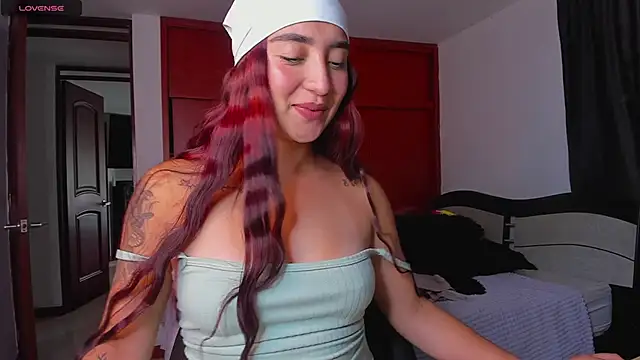 Snapshot of _Tammyy chatting on 12-02-24, 05:43 Tammyy online show from 12-02-24, 05:43