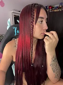 Snapshot of _Tammyy chatting on 03-21-25, 10:39 Tammyy online show from 03-21-25, 10:39