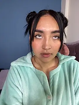 Snapshot of _Tammyy chatting on 10-18-25, 01:35 Tammyy online show from 10-18-25, 01:35