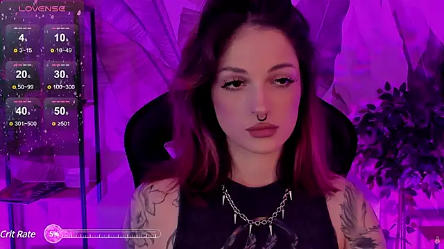 Snapshot of BratzieDarsie chatting on 02-24-25, 08:17 BratzieDarsie online show from 02-24-25, 08:17
