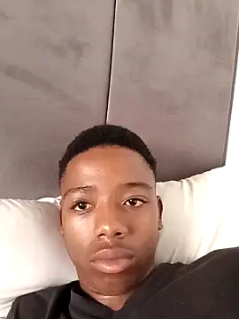 BLACK BOTTOM03 online show from 12-01-25, 04:46