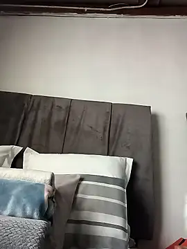 BLACK BOTTOM03 online show from 01-14-26, 05:00