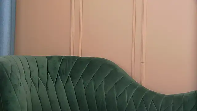 Snapshot of Bailey_Rush chatting on 10-11-25, 03:13 Bailey Rush online show from 10-11-25, 03:13