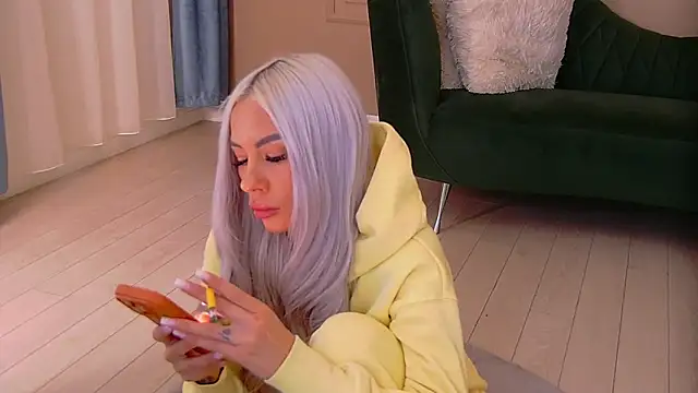 Bailey Rush online show from 02-17-26, 05:43