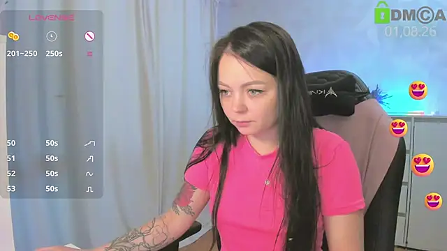 Snapshot of AnnyHoney_ chatting on 08-01-26, 12:58 AnnyHoney online show from 08-01-26, 12:58