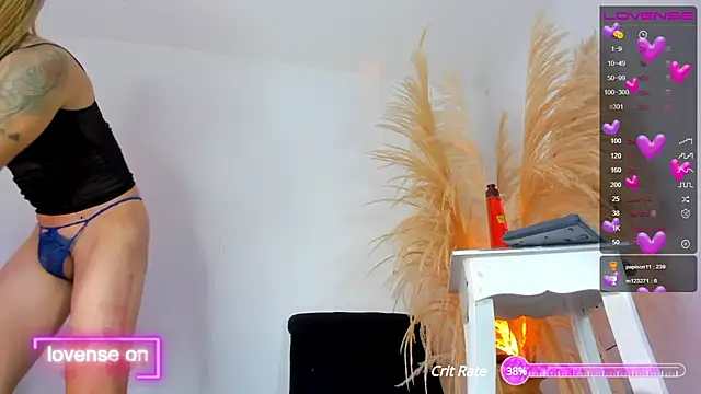 Snapshot of CRISTY_LEWIS_XX chatting on 01-03-25, 10:51 CRISTY LEWIS XX online show from 01-03-25, 10:51