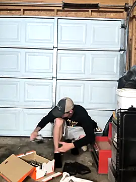 Midwestalpha online show from 11-16-25, 06:51