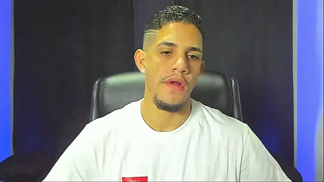 jhonnysnow17 online show from 12-04-25, 06:12