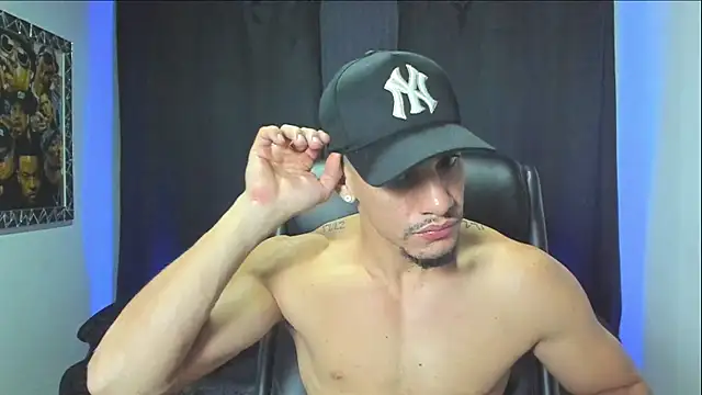 jhonnysnow17 online show from 12-18-25, 08:41