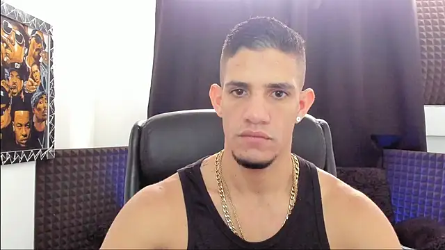 jhonnysnow17 online show from 07-18-26, 04:15