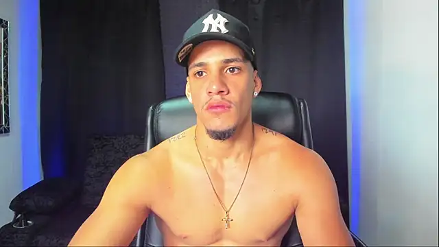 jhonnysnow17 online show from 10-25-25, 04:07