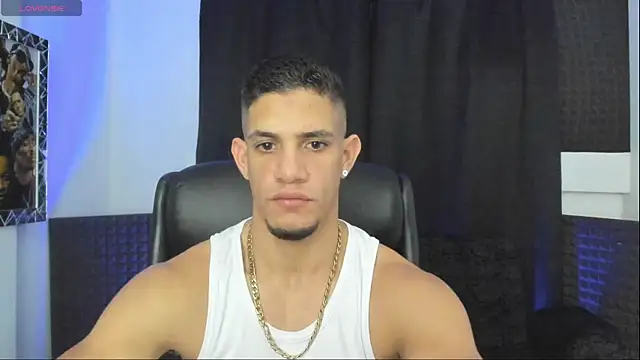 jhonnysnow17 online show from 06-26-26, 06:08