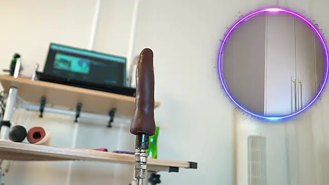 Snapshot of Miss69Ri99 chatting on 02-07-26, 05:21 Miss69Ri99 online show from 02-07-26, 05:21