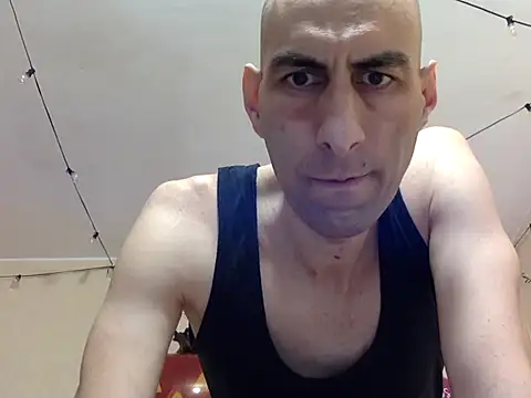 HandsomeAlfie online show from 10-23-25, 05:06