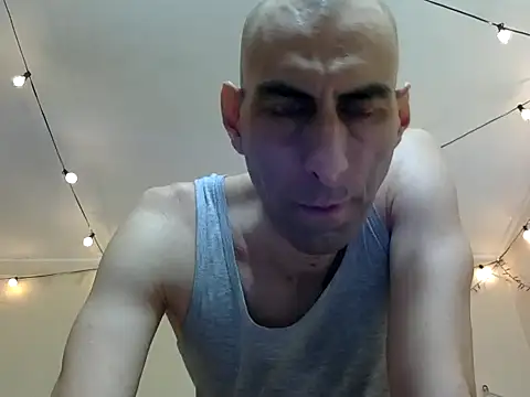 HandsomeAlfie online show from 10-05-25, 02:35