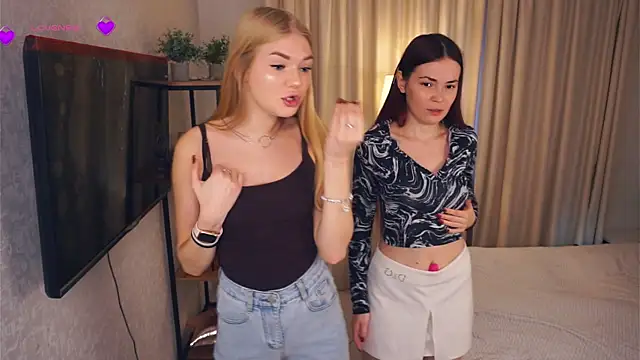 EllenReeves online show from 10-13-25, 06:26