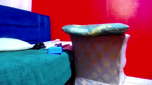 Lelety79 online show from 02-10-26, 05:12