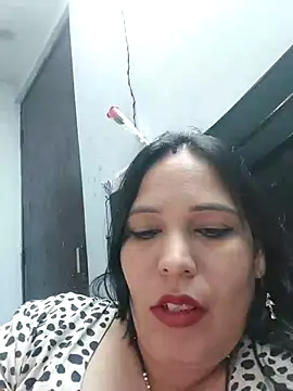 Poojabhabi101 online show from 03-21-25, 06:16