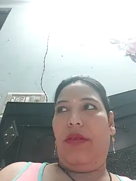 Poojabhabi101 online show from 04-12-26, 05:33