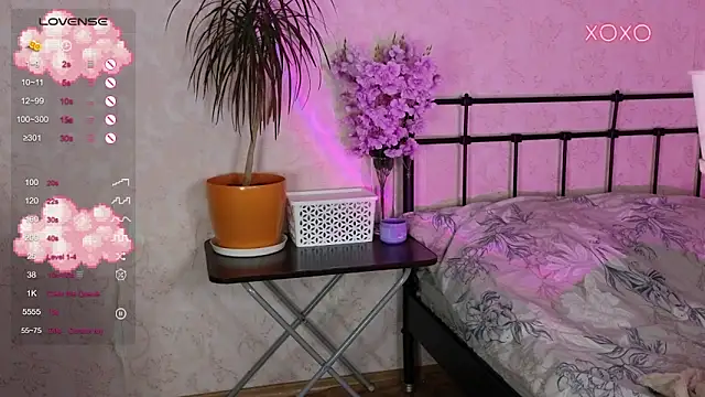 lil luna x online show from 11-18-25, 02:49