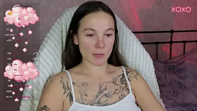 lil luna x online show from 10-19-25, 09:39