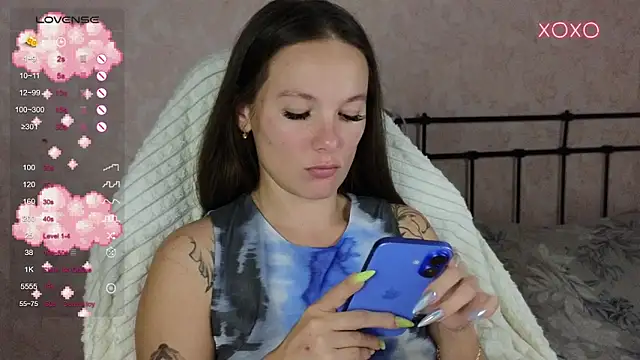 lil luna x online show from 09-10-25, 07:13