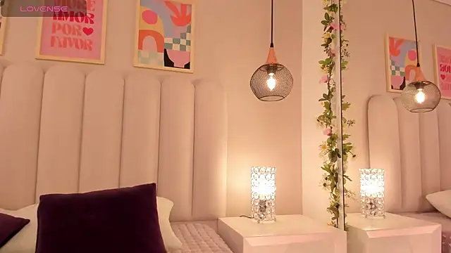 cute  cherry  online show from 09-23-25, 08:16