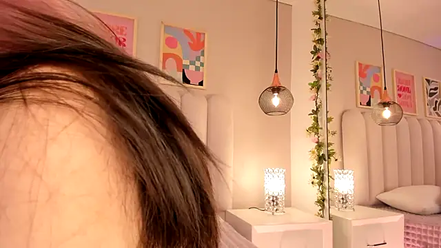 cute  cherry  online show from 09-20-25, 07:52