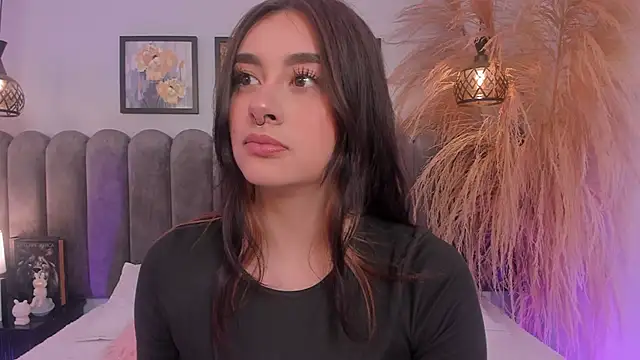 Snapshot of cute__cherry_ chatting on 05-02-26, 07:30 cute cherry online show from 05-02-26, 07:30