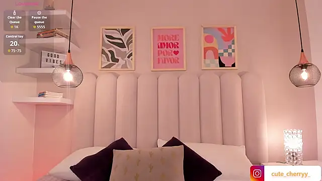 cute  cherry  online show from 09-09-25, 08:29