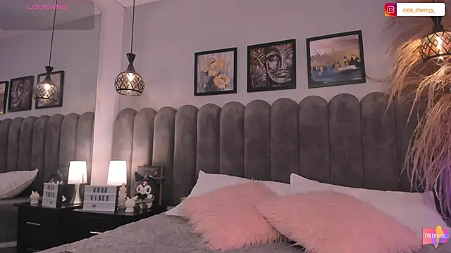 cute  cherry  online show from 03-27-26, 08:21