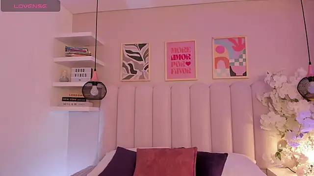 cute  cherry  online show from 11-14-25, 09:07