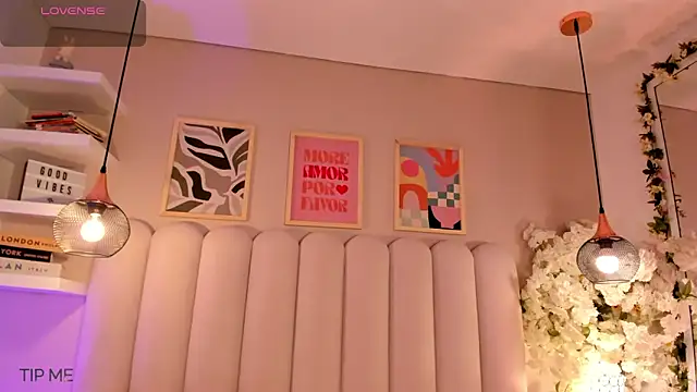 cute  cherry  online show from 10-03-25, 08:21